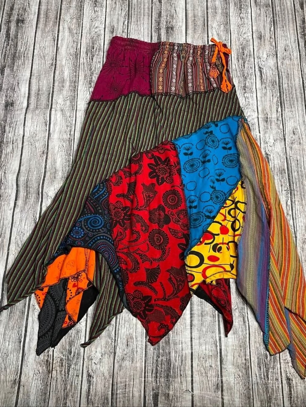 Ladies Small/Medium Agan Traders Patchwork Hippie Handkerchief Style Skirt Excel